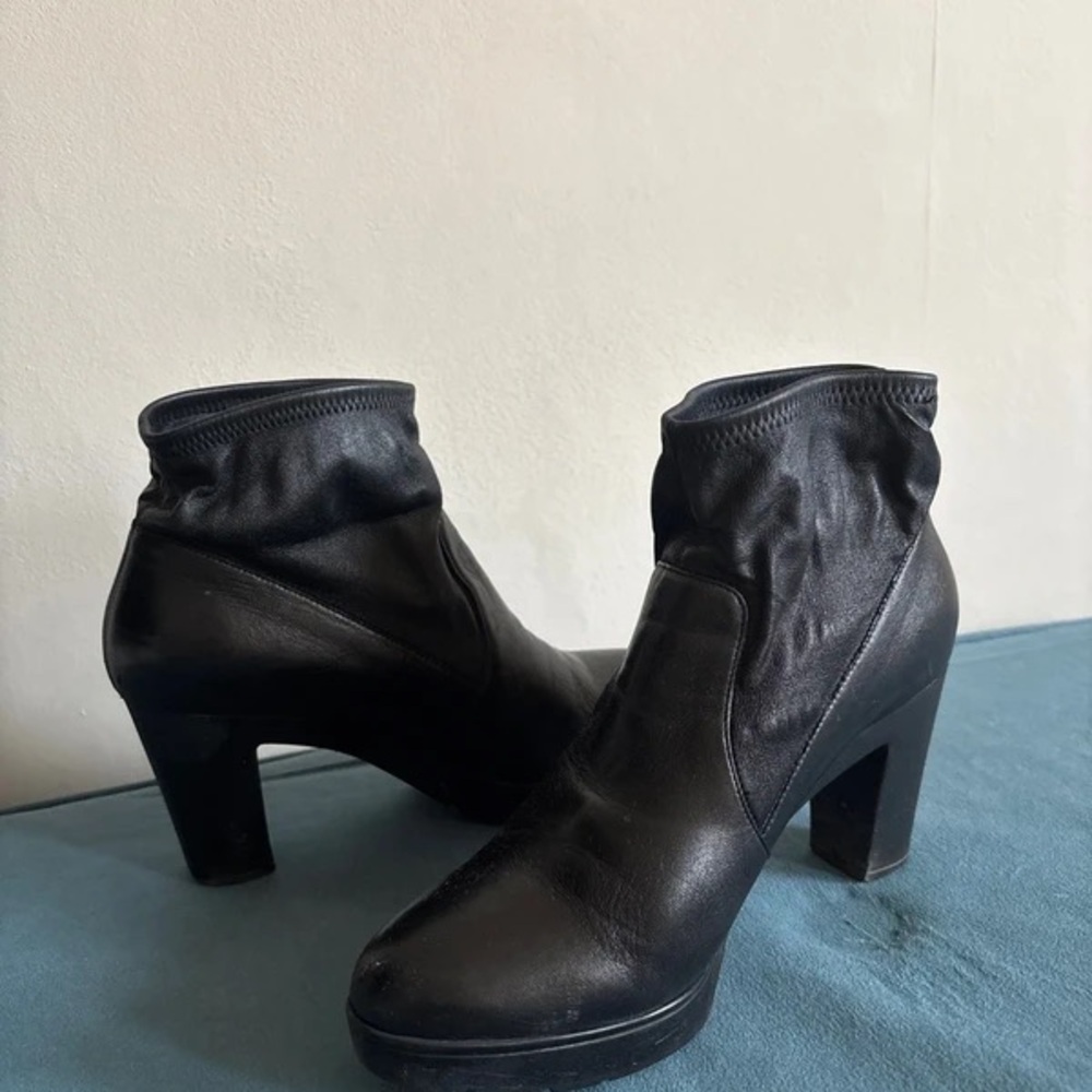 Chic Black Women's Heeled Boots